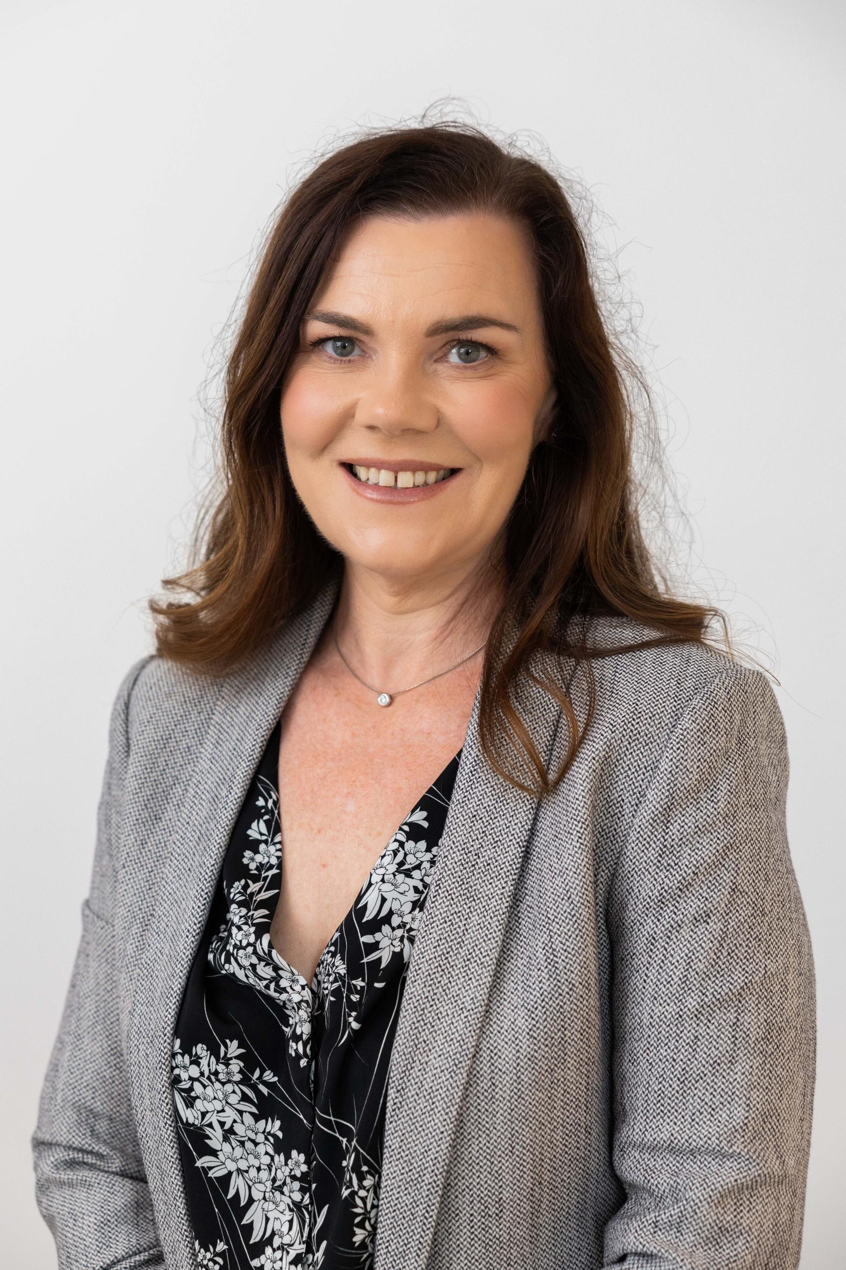 Dr Lea Freeman